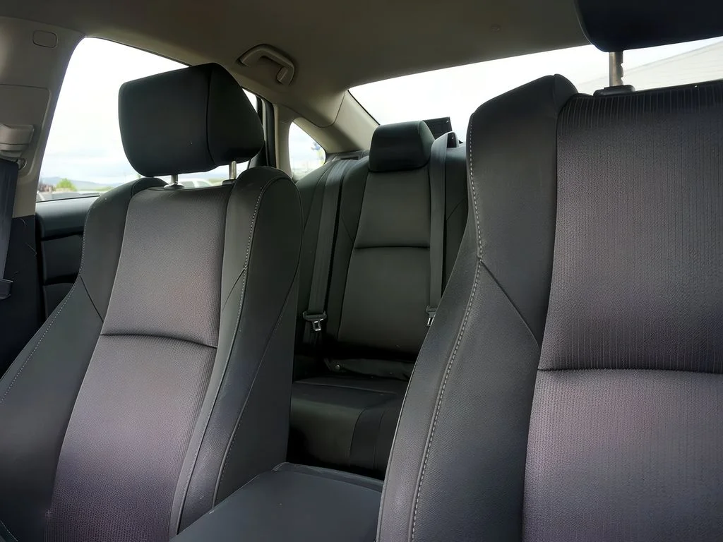 2019 Honda Accord LX - Photo 28