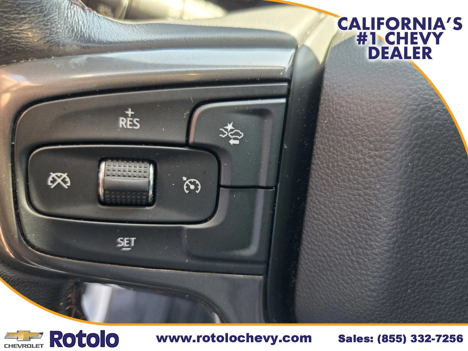 Used 2021 SUMMIT WHITE Chevrolet RST image 22