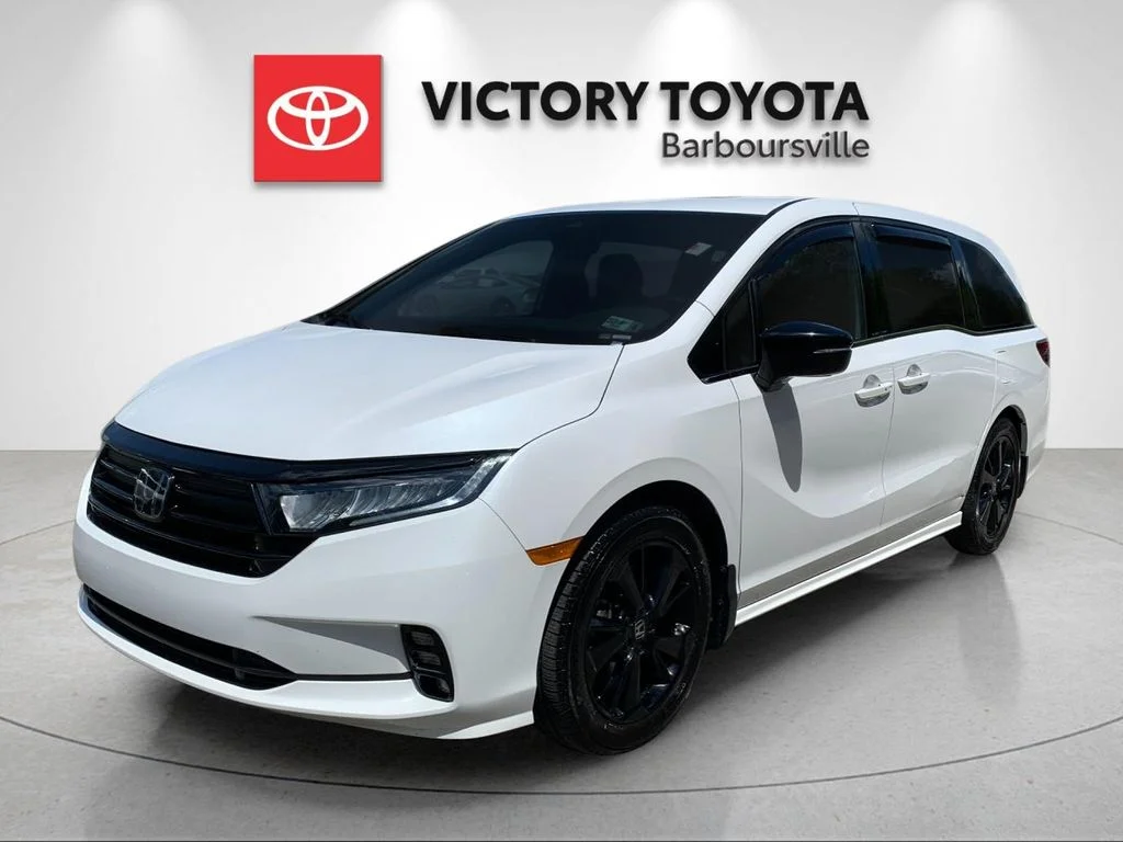 Used 2023  Honda Sport image 1