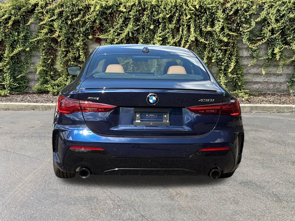 New 2027 Tanzanite Blue II Metallic BMW 430i xDrive image 5