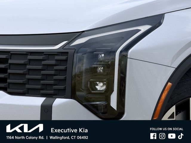 New 2026 Glacial White Pearl Kia LX image 10