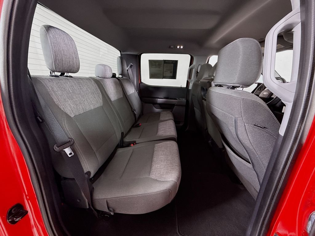 Used 2023 RACE RED Ford XLT image 5