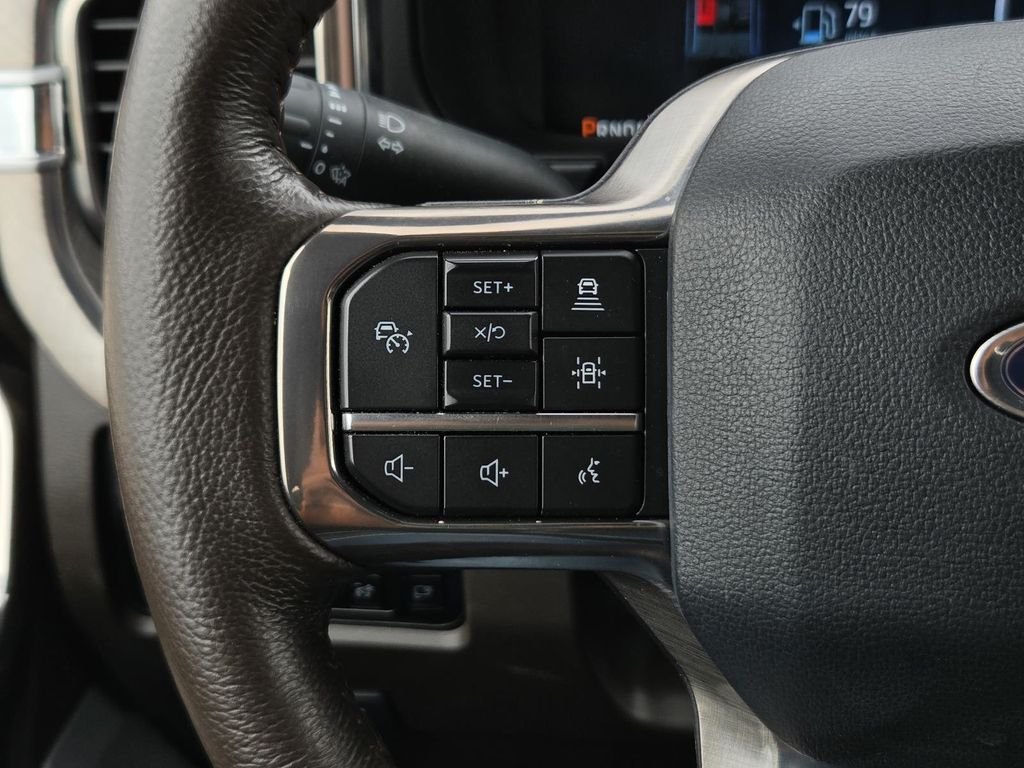 Used 2025 Brown Ford King Ranch image 19