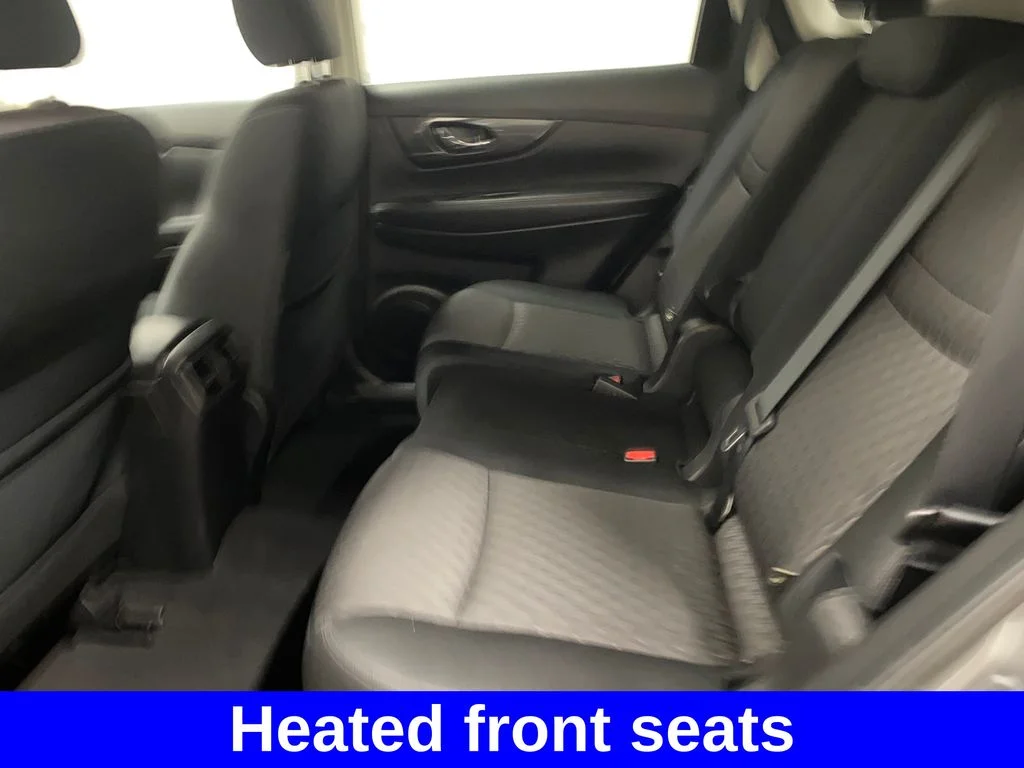 2017 Nissan Rogue SV - Photo 10