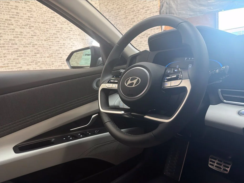 New 2026 Abyss Black Hyundai SEL Sport Plus image 18