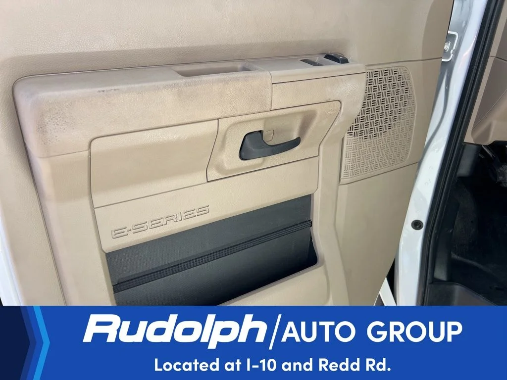 Used 2022 Oxford White Ford Base image 13