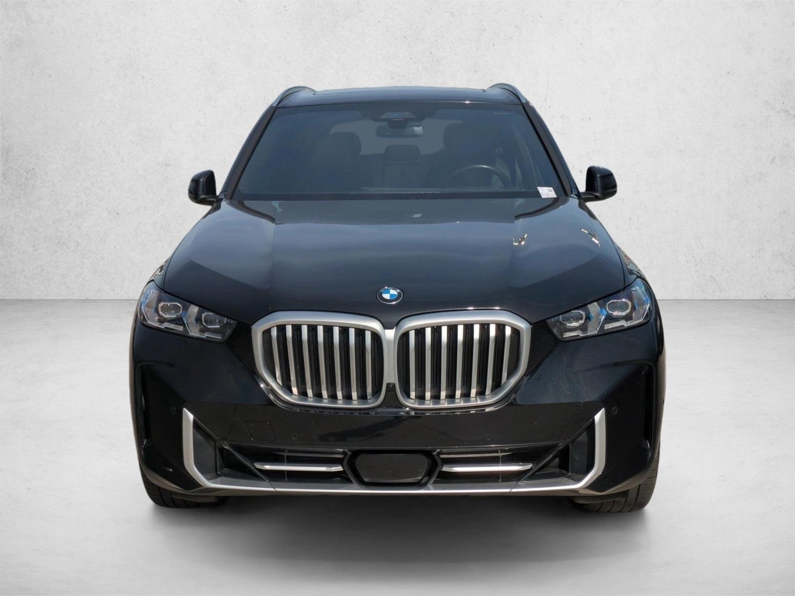 Used 2024 Black Sapphire Metallic BMW xDrive40i image 2
