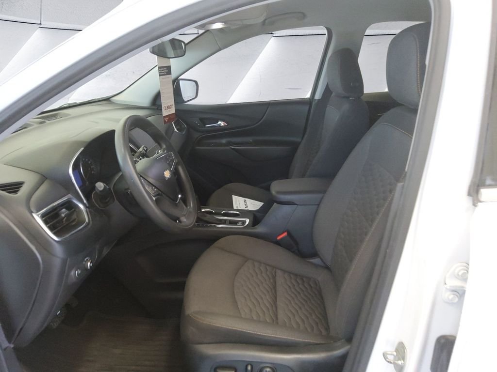Used 2020 White Chevrolet LT image 7