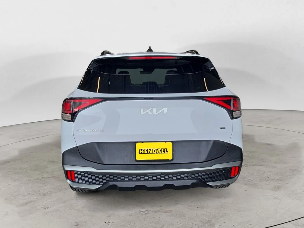 Used 2023 White Kia X-Line image 10