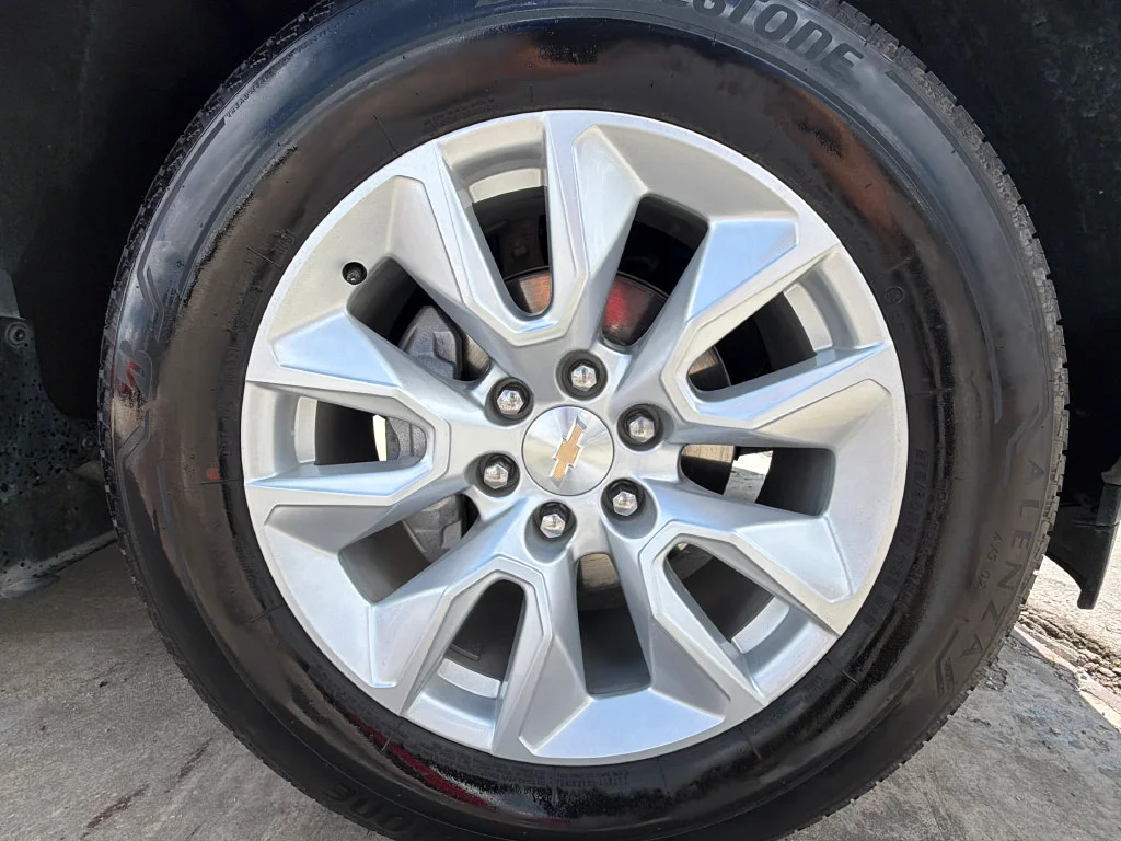 Used 2025 Sterling Gray Metallic Chevrolet Custom image 37