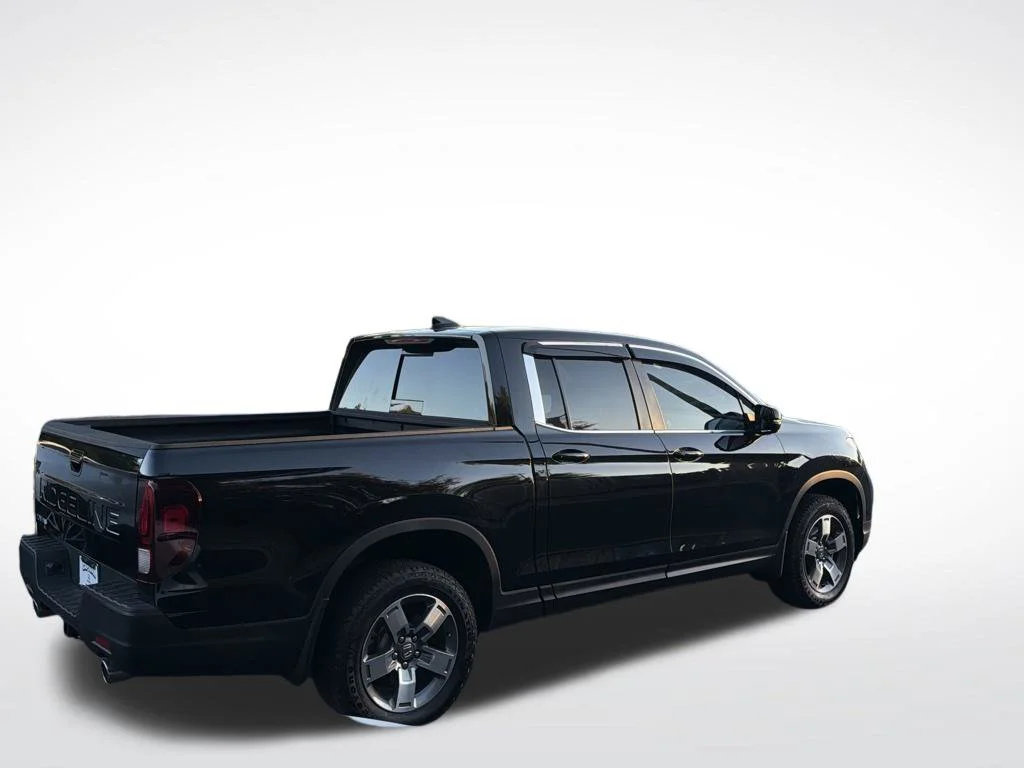 Used 2026 Crystal Black Pearl Honda RTL image 8