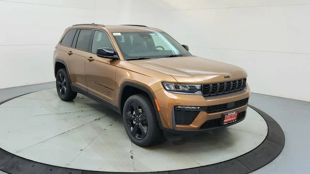 New 2026 Copper Shino Metallic Clear-Coat Exterior Paint Jeep Limited image 16