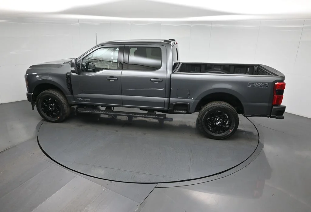 New 2026 Carbonized Gray Metallic Ford Lariat image 33
