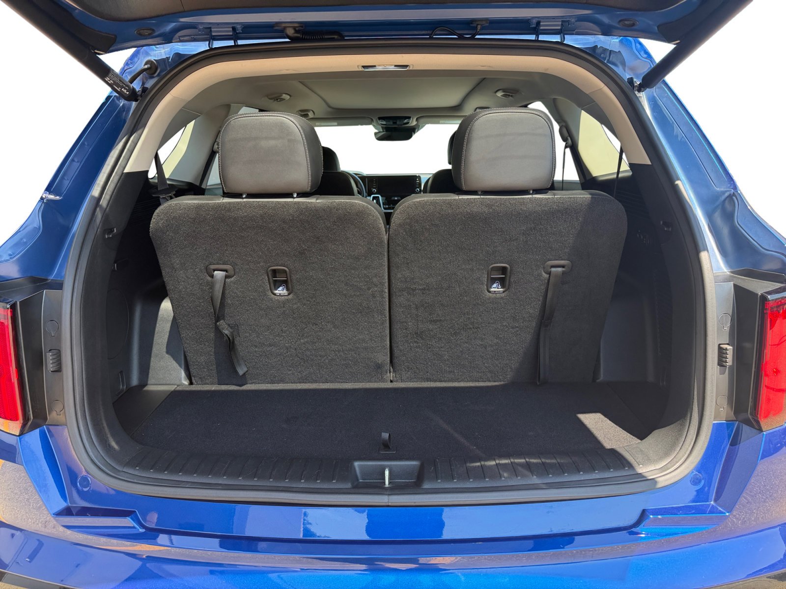 Used 2023 Sapphire Blue Kia SX image 38