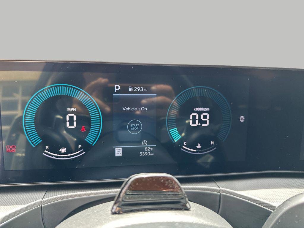 New 2026 Shimmering Silver Pearl Hyundai XRT AWD image 16