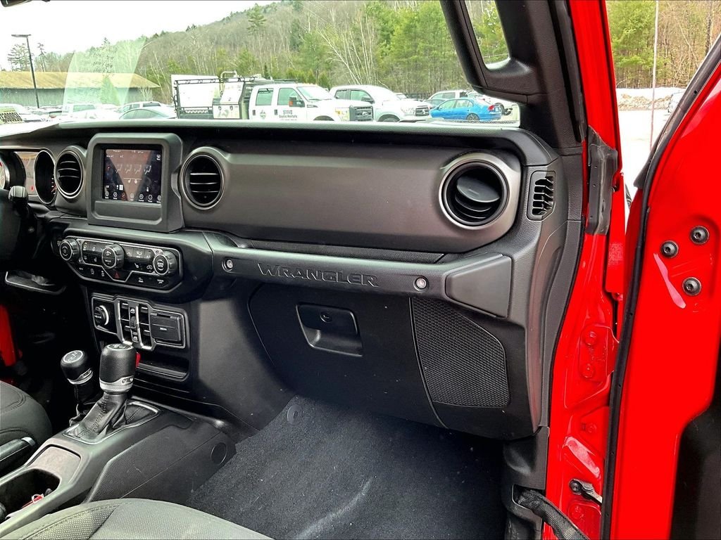 Used 2023 Firecracker Red Clearcoat Jeep Sport S image 13