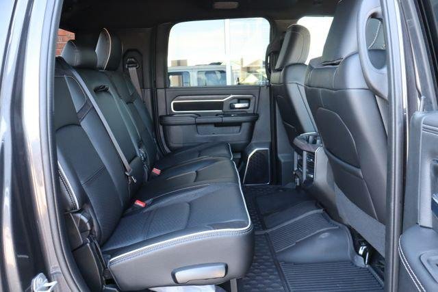 New 2026 Granite Crystal Metallic Clear-Coat Exterior Paint RAM LARAMIE image 63
