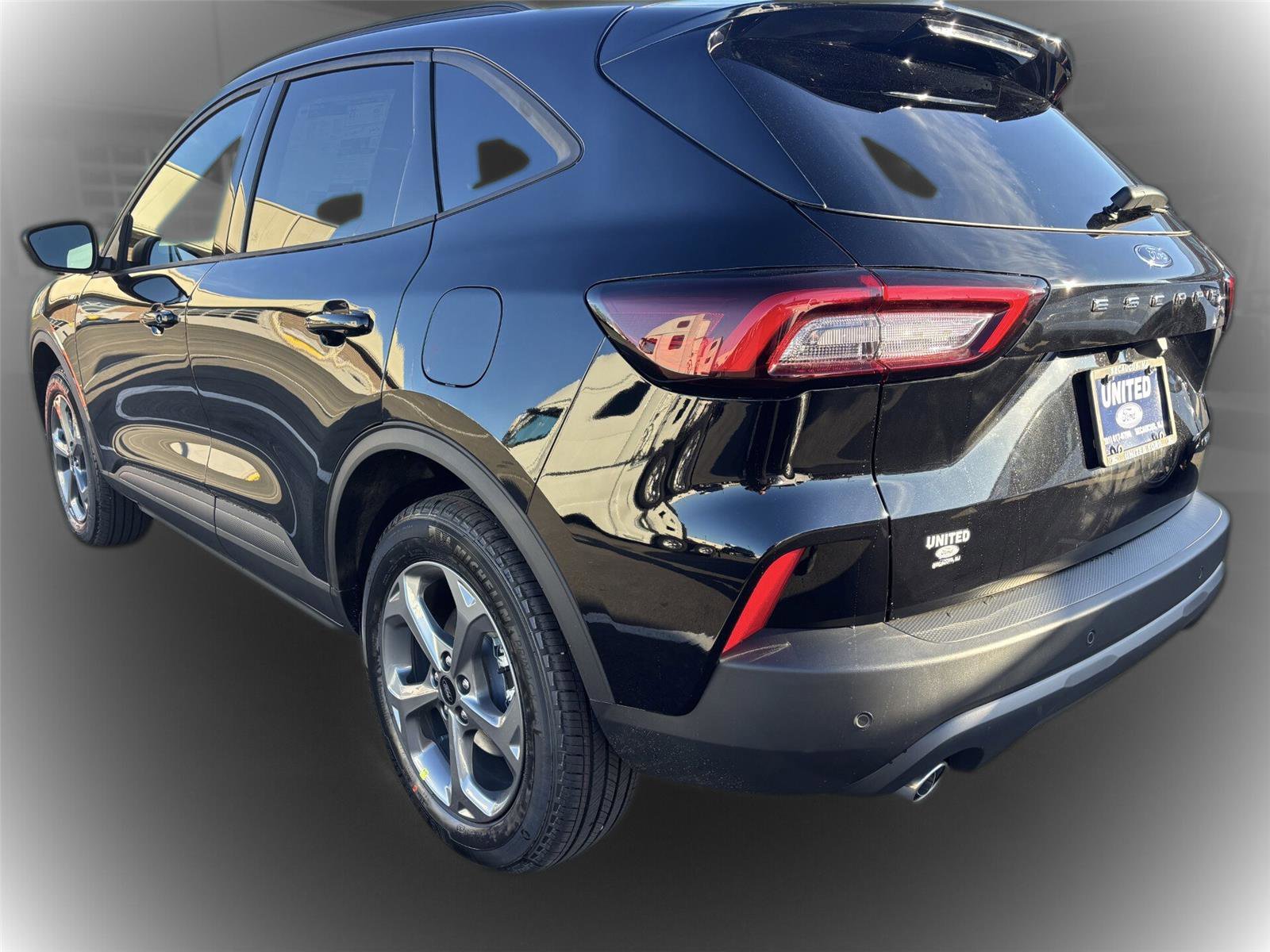 New 2026 Agate Black Metallic Ford ST-Line image 22