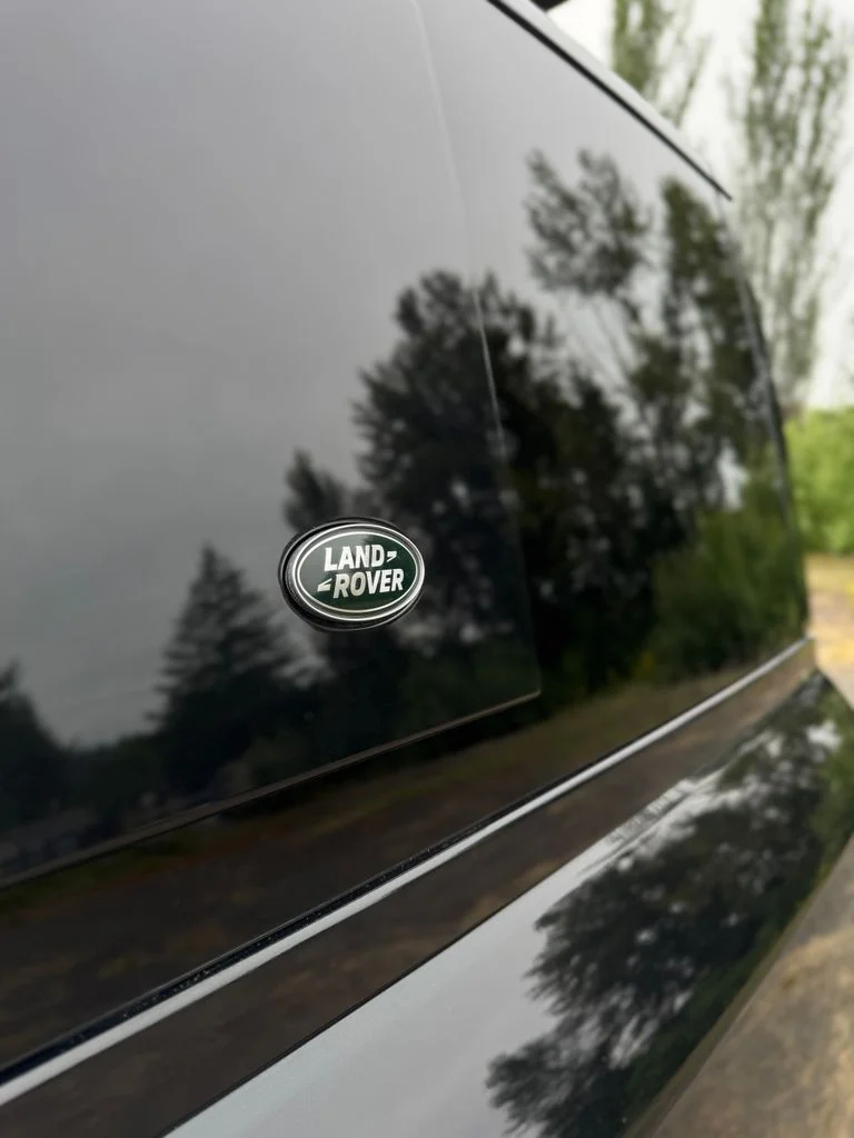 Used 2022 Santorini Black Metallic Land Rover SE image 51