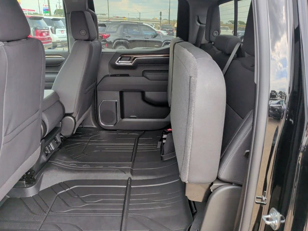 2026 Chevrolet Silverado 1500 LT - Photo 33