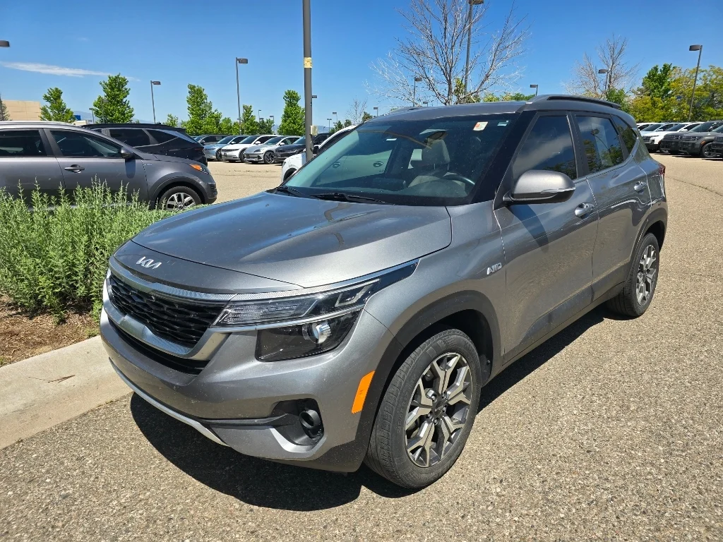 Used 2023 Steel Gray Kia EX image 12