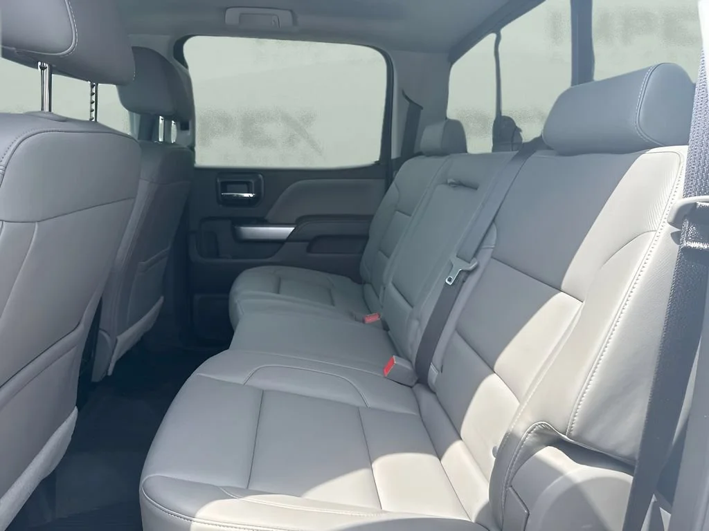 Used 2018 SUMMIT WHITE Chevrolet LTZ image 12
