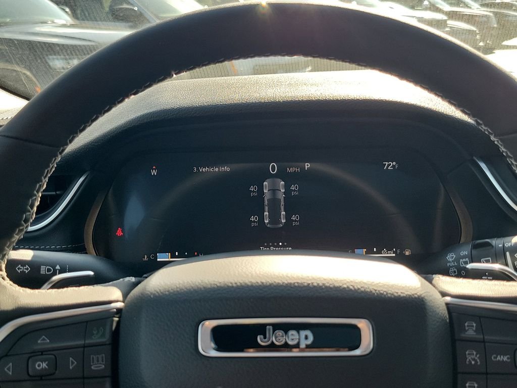 New 2026 Silver Zynith Jeep Laredo X image 25