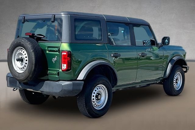 Used 2022 Eruption Green Metallic Ford Base image 2