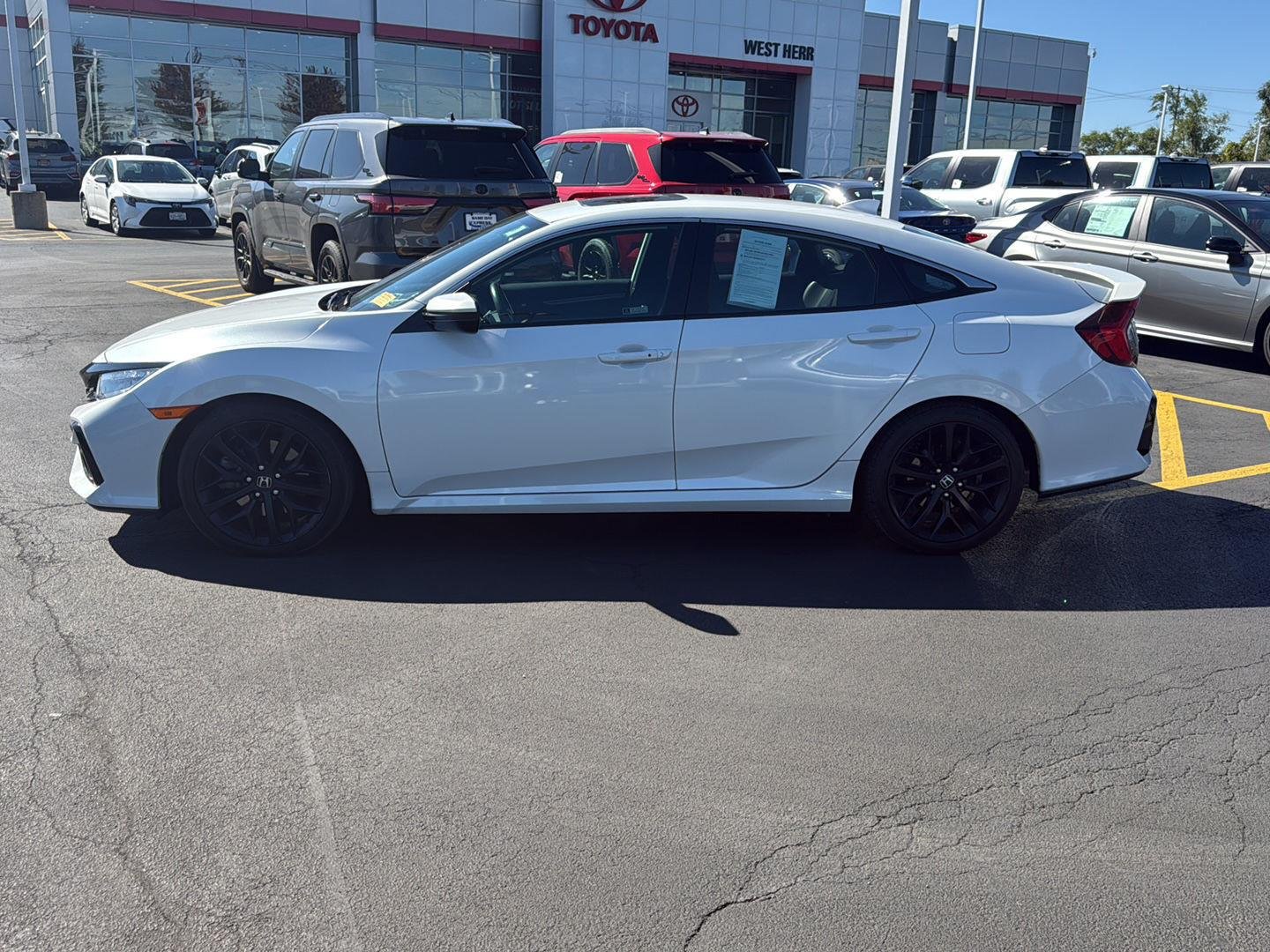 Used 2020 Platinum White Pearl Honda SI image 6