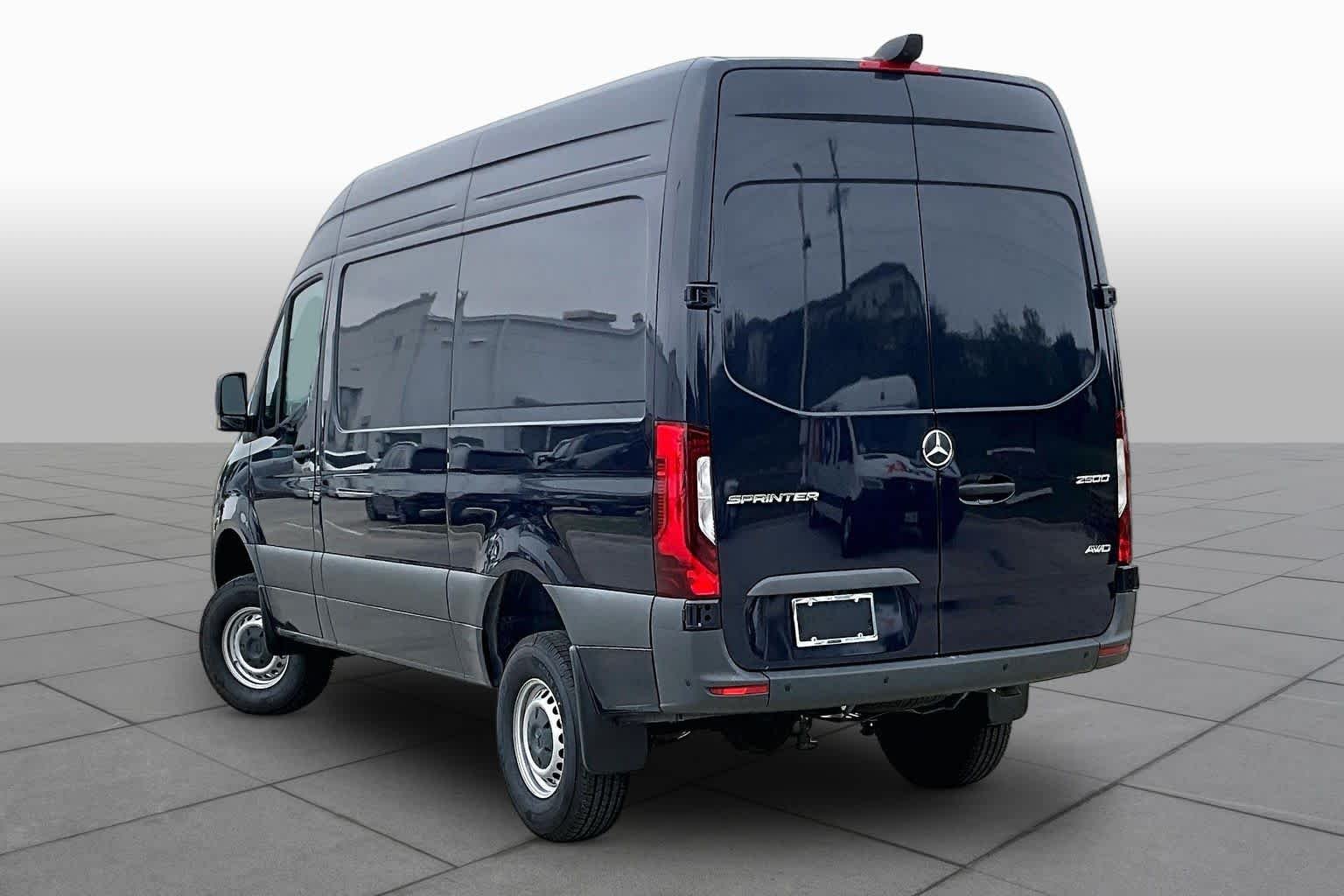 Used 2025 Black Blue Mercedes-Benz  image 4