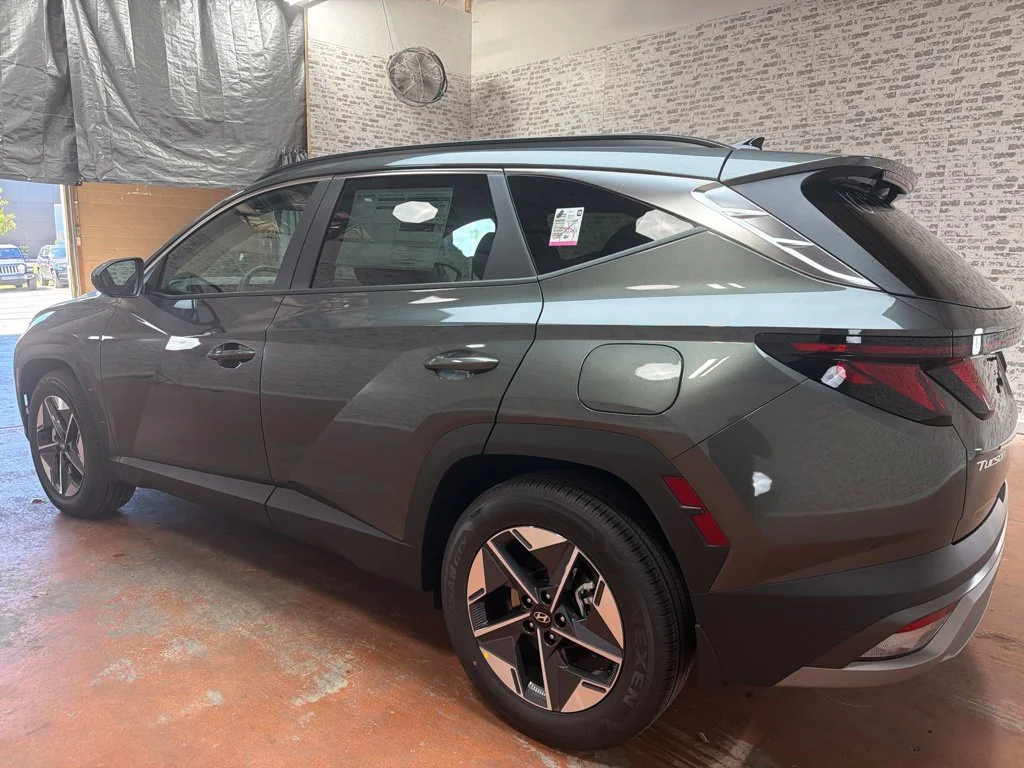 New 2026 Amazon Gray Hyundai SEL image 5