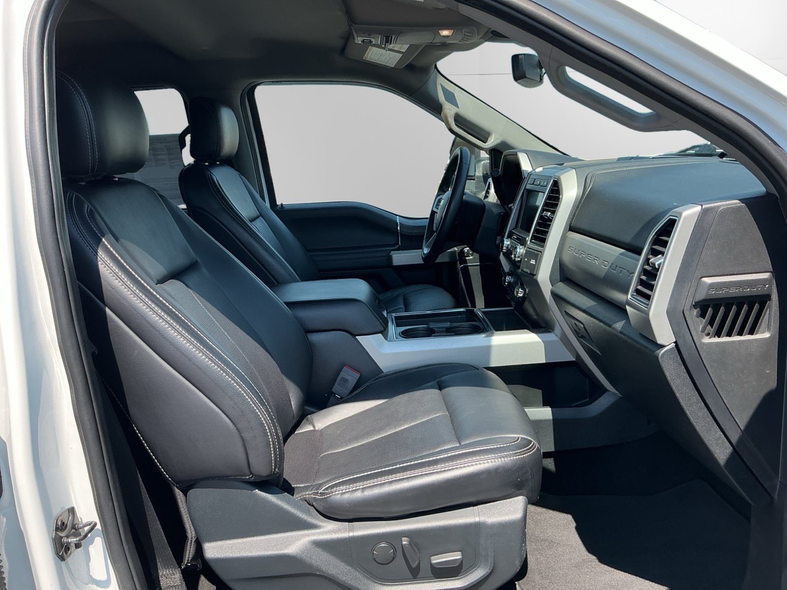 Used 2020 White Ford LARIAT image 15