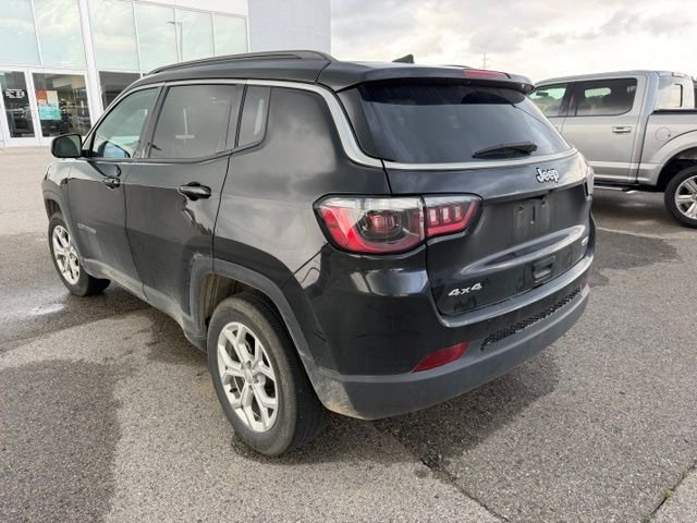 Used 2024 Black Jeep Latitude image 8