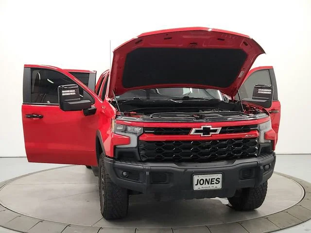 2023 Chevrolet Silverado 1500 ZR2 - Photo 10