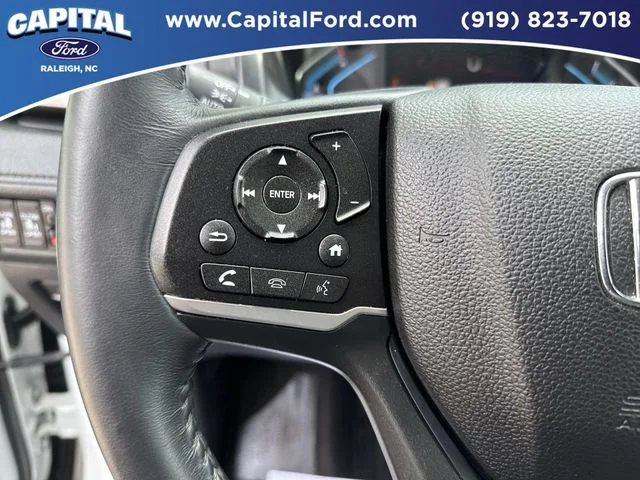 Used 2022  Honda EX-L image 23
