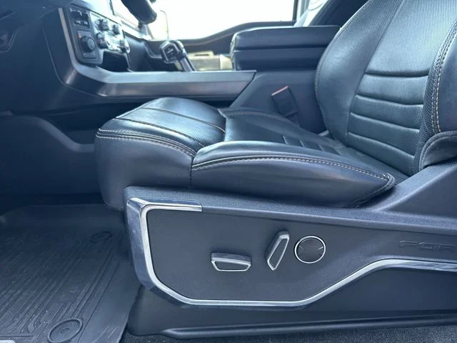 Used 2022 White Ford Platinum image 13