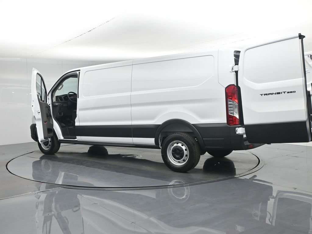 New 2026 Oxford White Ford Base image 32