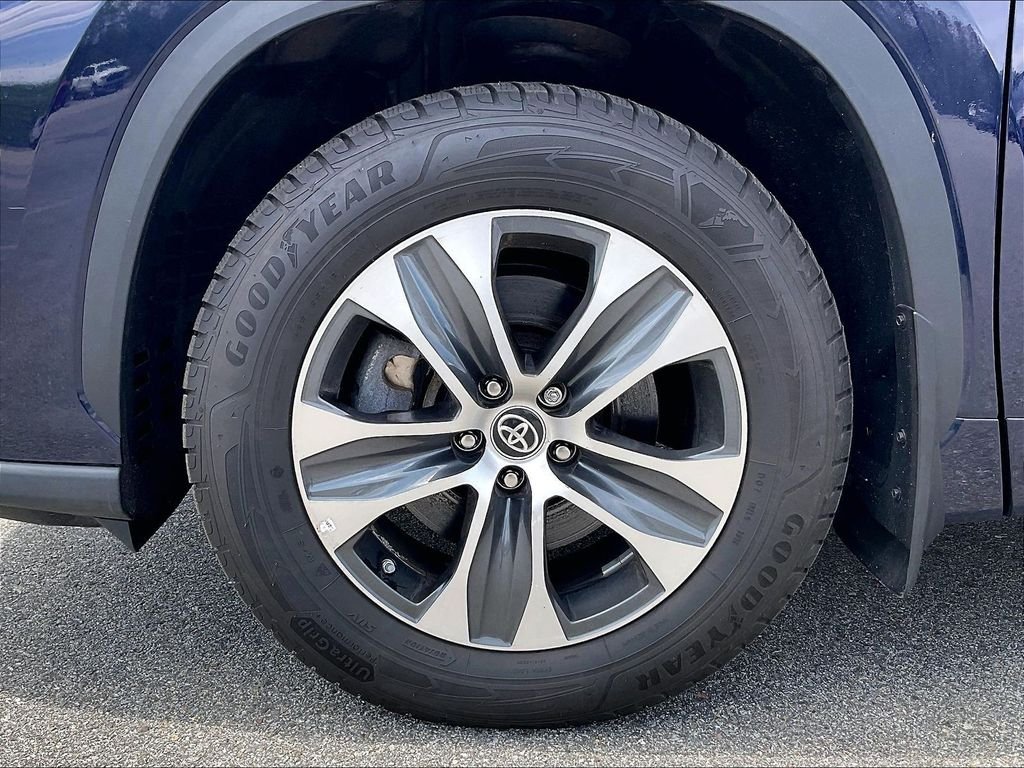 Used 2022 Blueprint Toyota XLE image 7