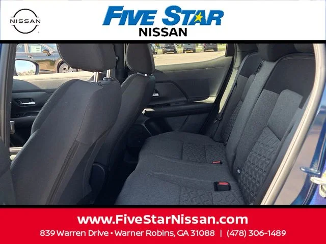 Used 2025 Blue Nissan SV image 6