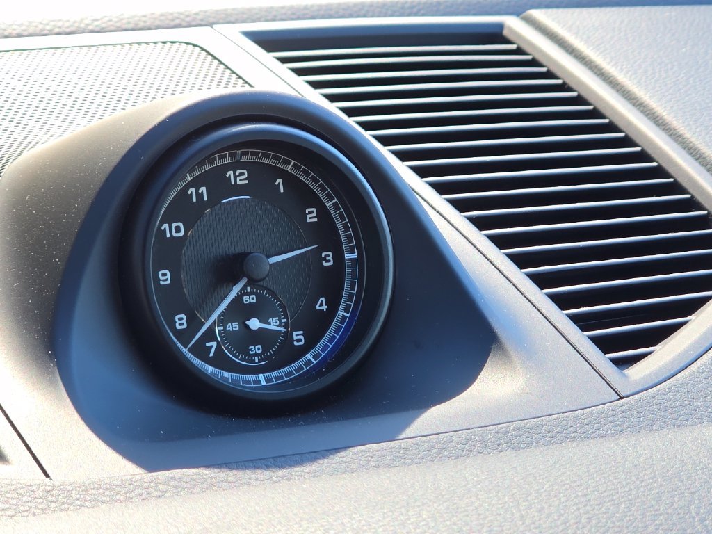 Used 2025 Blue Porsche  image 38