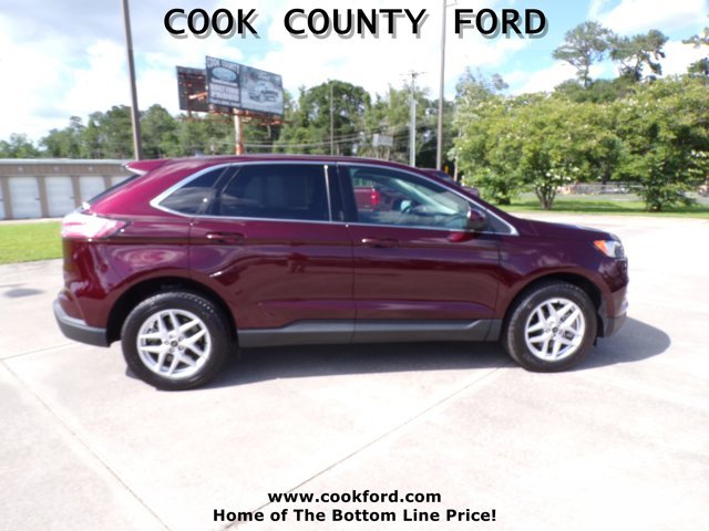 Used 2024 Burgundy Velvet Metallic Tinted Clearcoat Ford SEL image 8