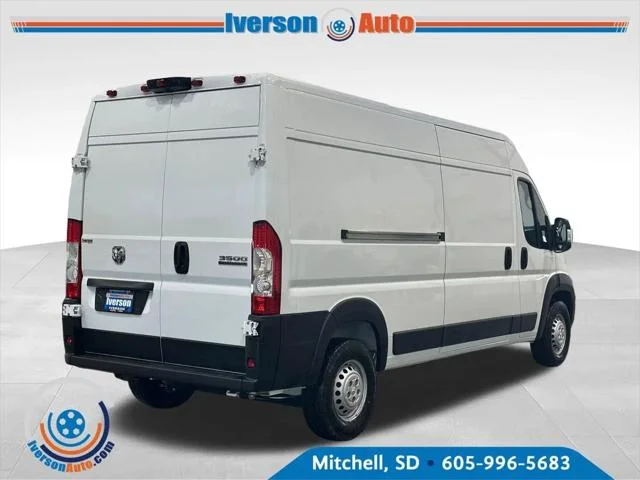 New 2026 Bright White Clear-Coat Exterior Paint RAM Tradesman image 7