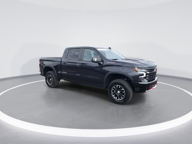 Used 2023 Gray Chevrolet ZR2 image 2