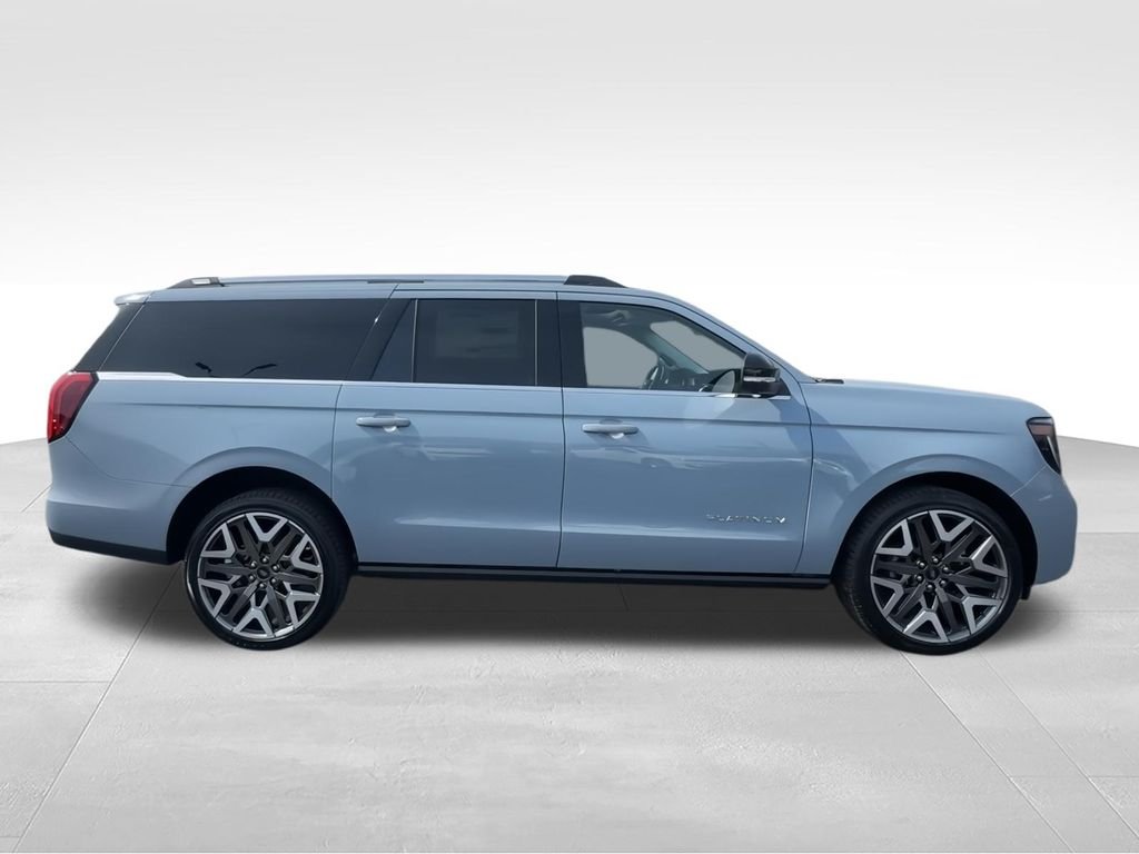 New 2026 Gray Ford Platinum image 9