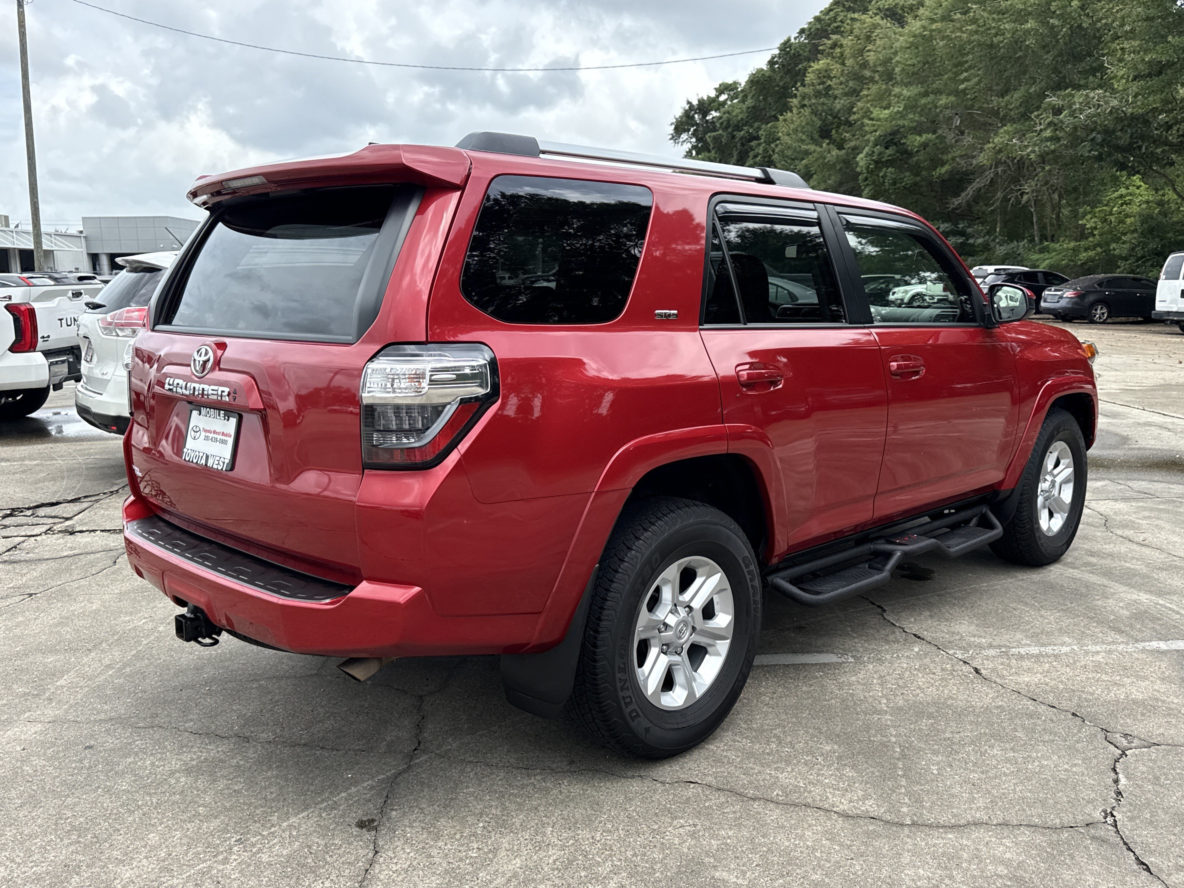 Used 2023  Toyota  image 3