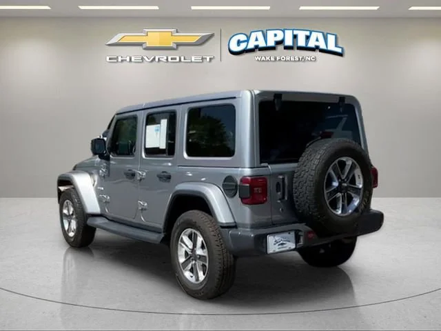 Used 2018 Silver Jeep Sahara 4x4 image 3