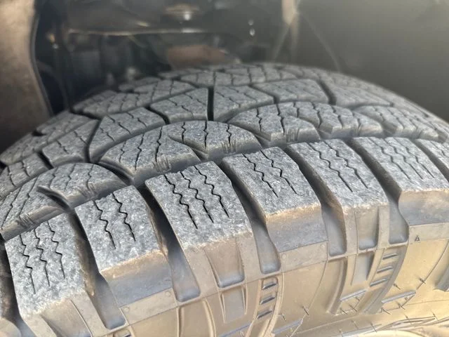 Used 2016 Gray Nissan SV image 26
