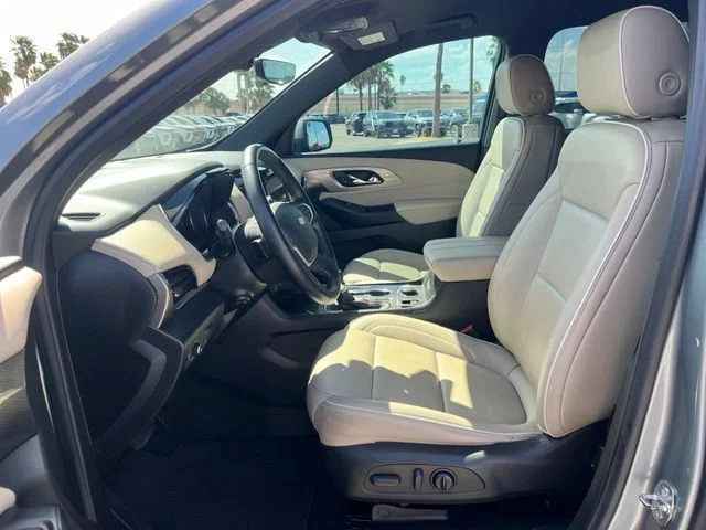 Used 2023 STERLING GRAY METALLIC Chevrolet Premier image 19