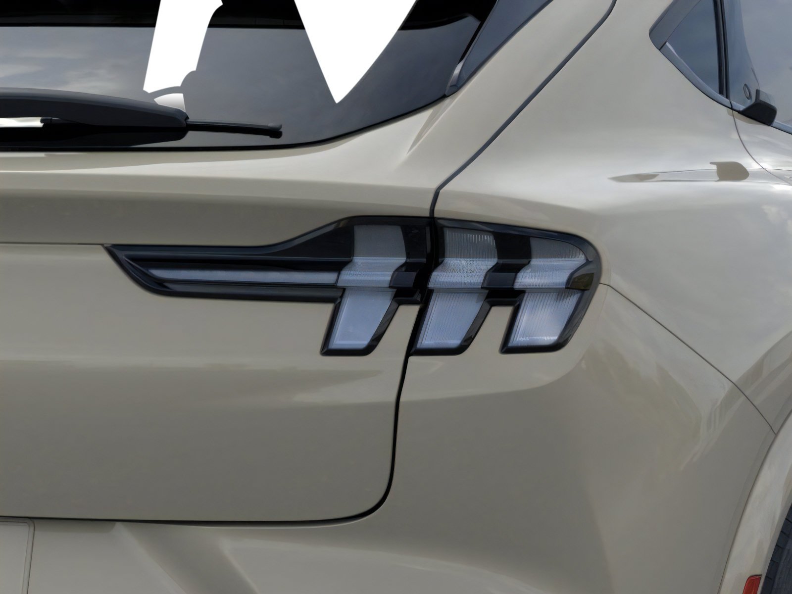 New 2026 Desert Sand Ford Premium image 21