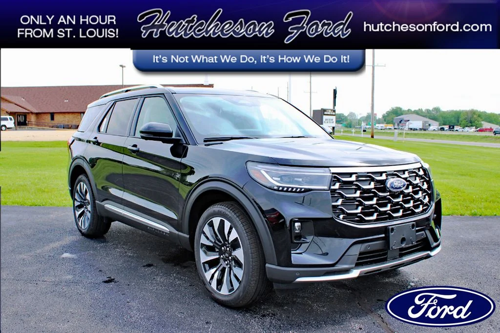 2026 Ford Explorer Platinum 4WD's photo